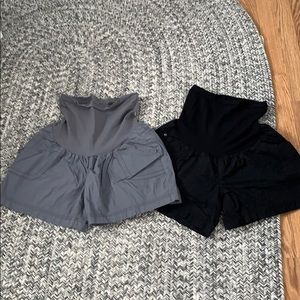 Maternity shorts